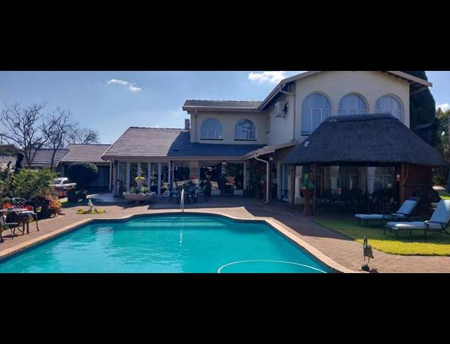 BUSINESS FOR SALE IN EASTLEIGH